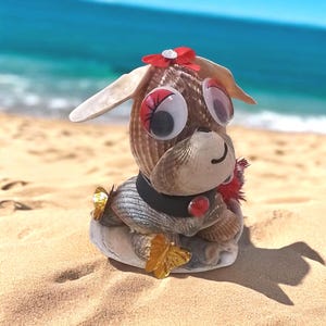 Irish Cockle Shell Dogs and their little friends. Perfect gifts for all dogs lovers. Wedding Favours, birthday gifts, Sea Shell Crafts, Home