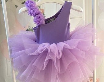 Robe tutu Iris/une épaule ballerines tutu/robe une épaule/robe tutu lilas/ 1er anniversaire robe/ballerines robe tutu pour fille