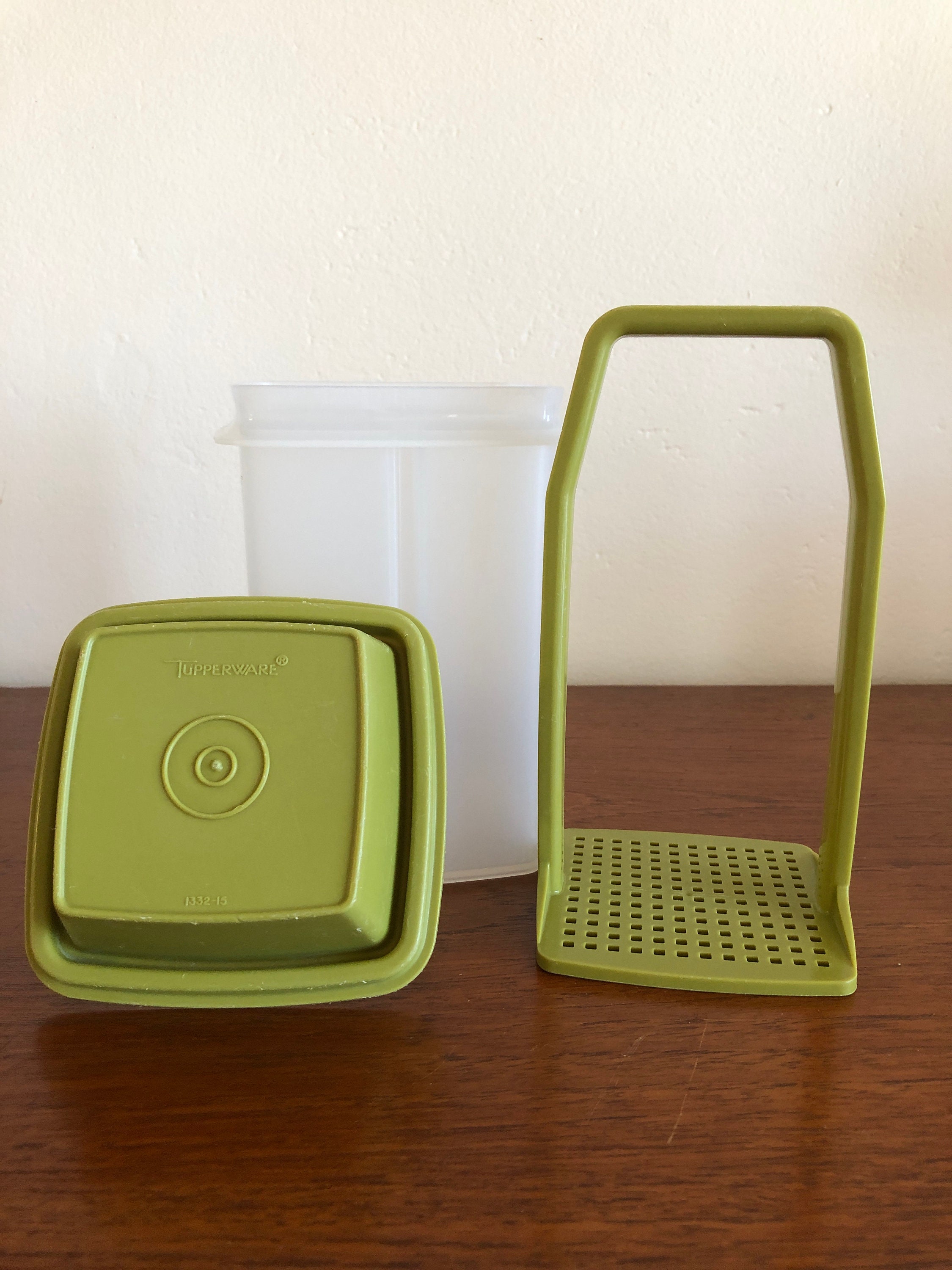 Tupperware Pickadeli Container, Food Storage Keeper, Perfect for