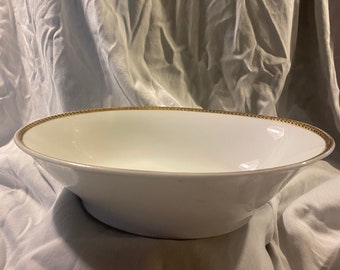 Vintage Thun Fine Porcelain Oval Bowl with Golden Trim, 10" serving bowl, Czech Porcelain, Czech China