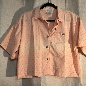 Vintage Faded 80s 90s Cropped Boxy Fit Shirt XS-L