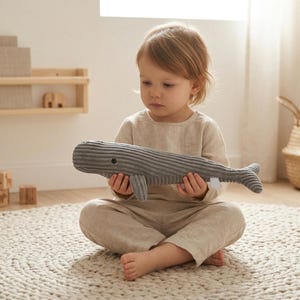 Pottwal Kuscheltier Set Grau Groß und Klein Cord Wal Deko Minimalistische Wohn Deko Ruhiger Begleiter Wal Set Bild 18