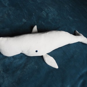 Big stuffed white sperm whale, handmade albino sperm whale plushie, soft cuddle stuffed animal, ocean plush decoration, newborn doudou image 3