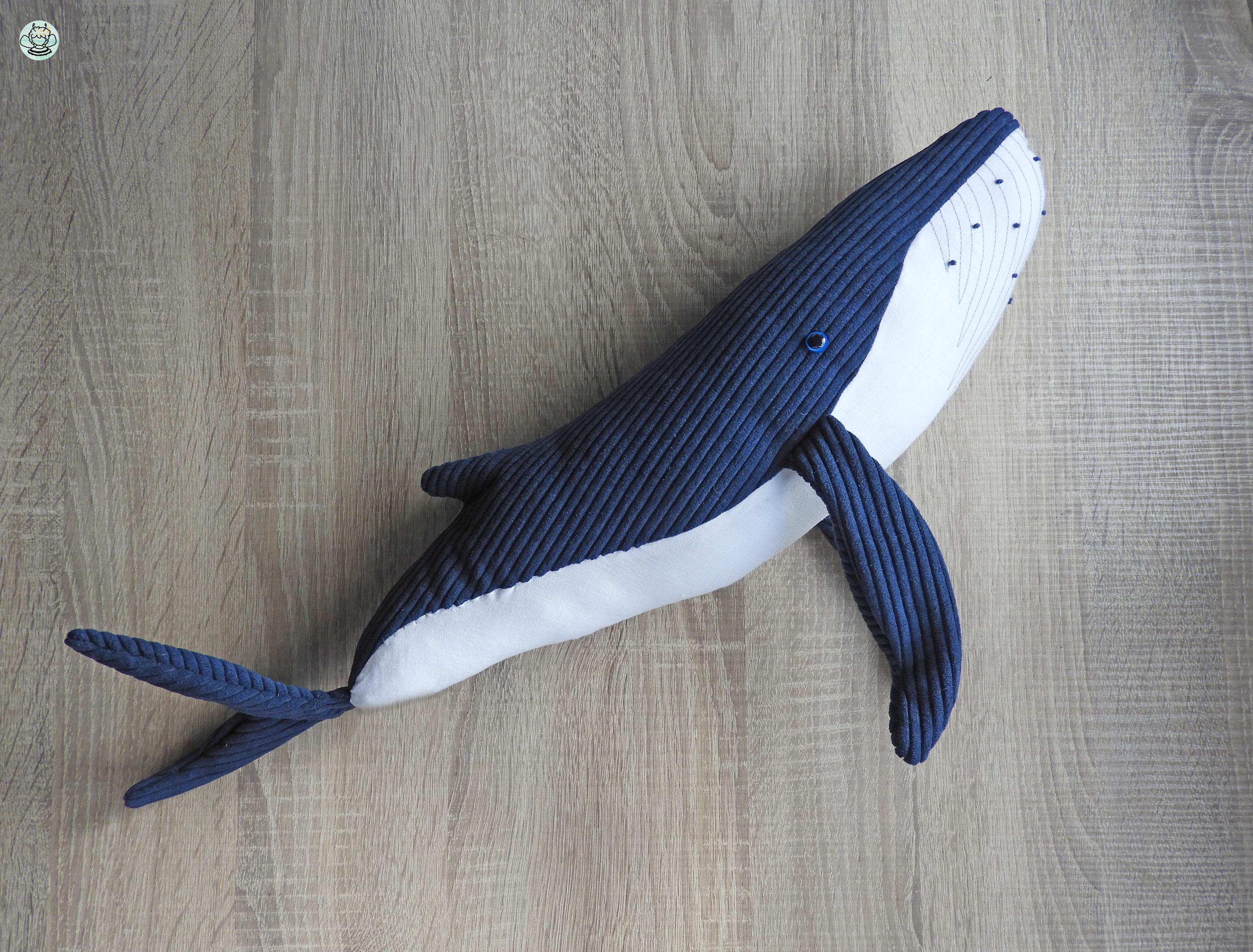 Porte-clés en peluche baleine personnalisé - Peluche baleine bleue en gros - Magnifiques motifs