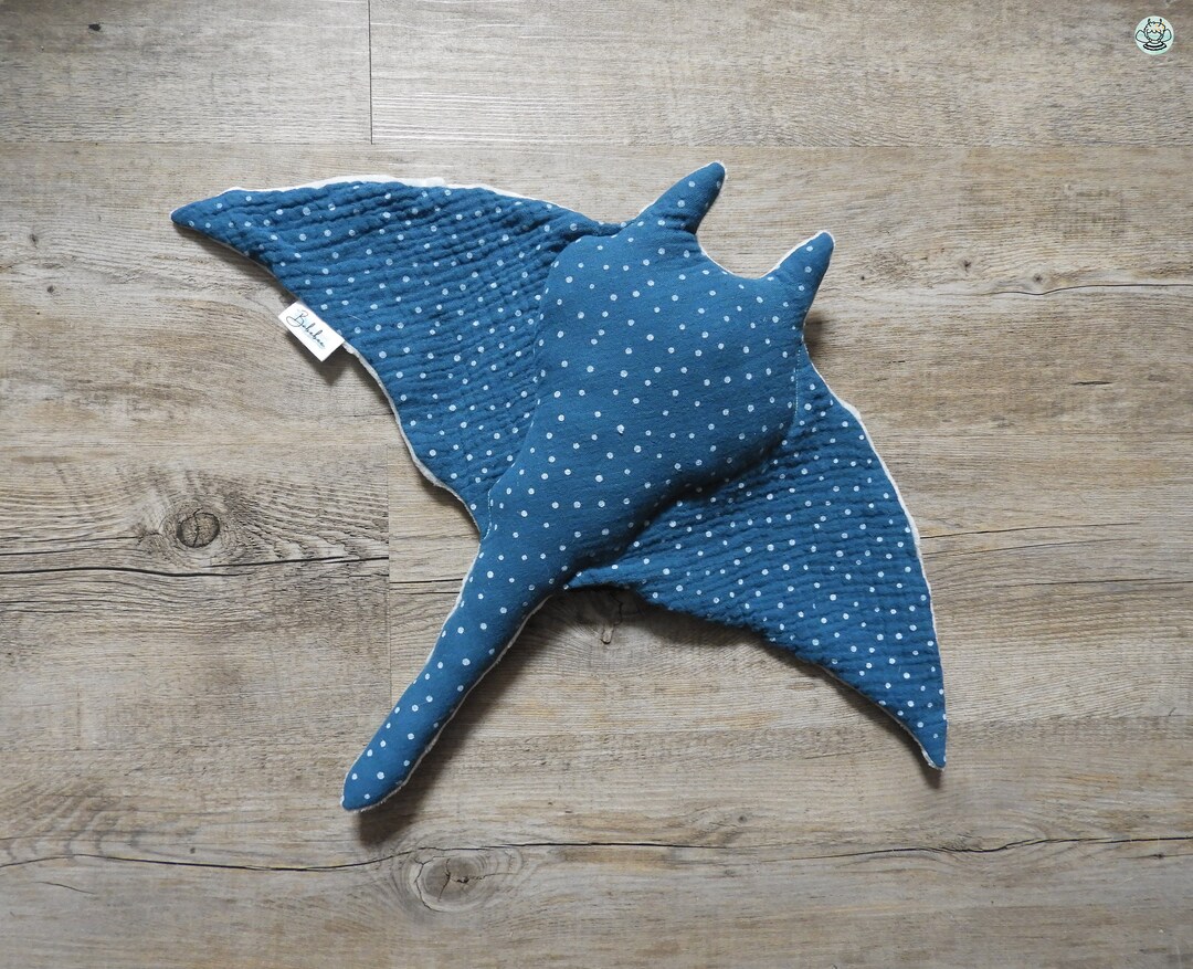 Adorable Manta Ray Stuffed Animal Green Polka Dots Plushie Toy for Kids