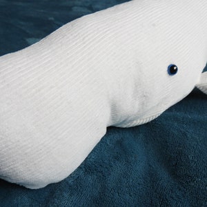 Big stuffed white sperm whale, handmade albino sperm whale plushie, soft cuddle stuffed animal, ocean plush decoration, newborn doudou image 2