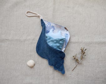 Mini manta ray plush with optional seashell pouch handmade ocean comfort toy soft baby travel toy nursery gift