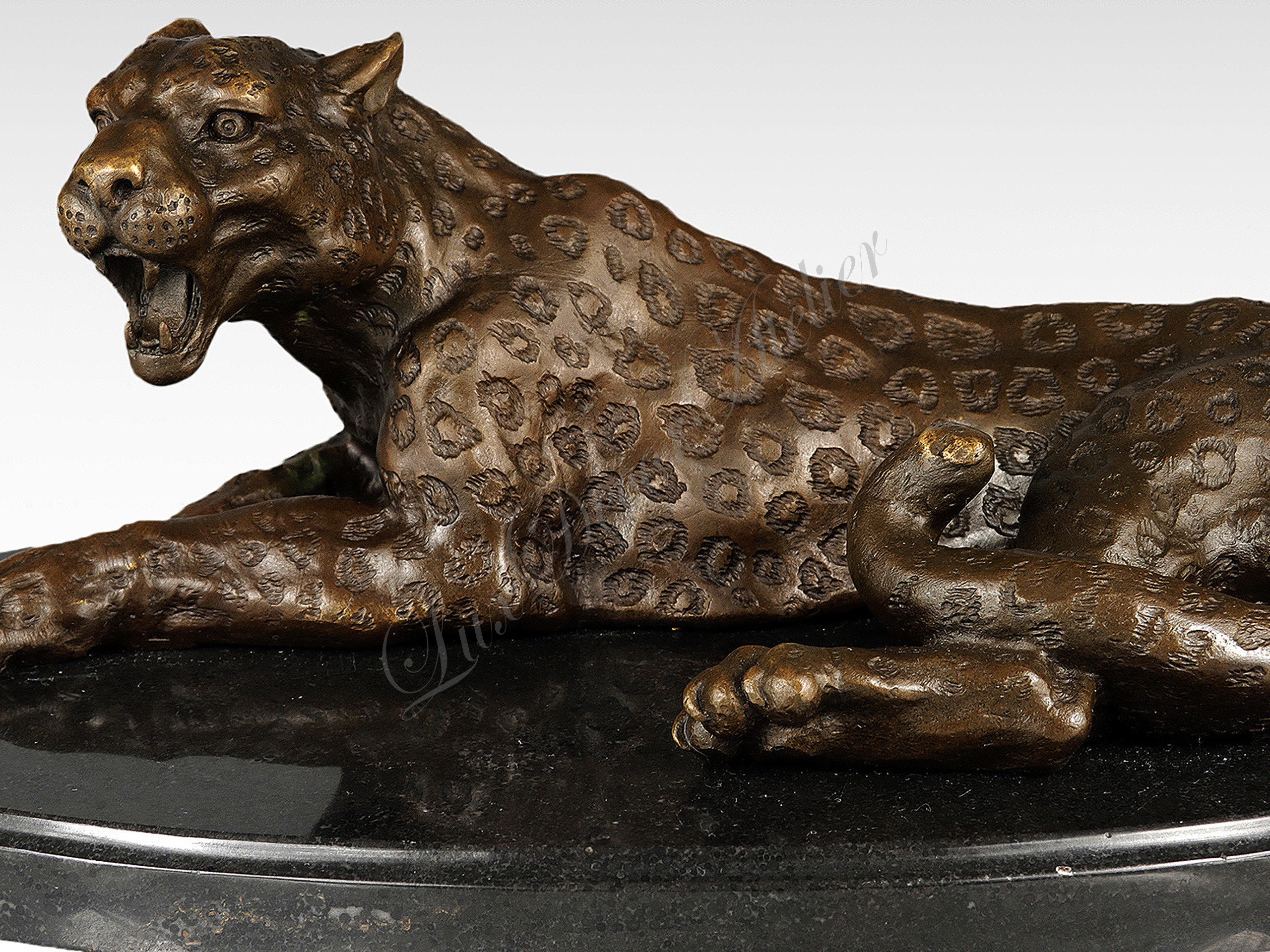 Panther Bronze Sculpture, Modern Solid Bronze Statue on Marble Base, Lying  Leopard Animal Figurine Art Deco Style Premium Gift Big Wild Cat -   Israel