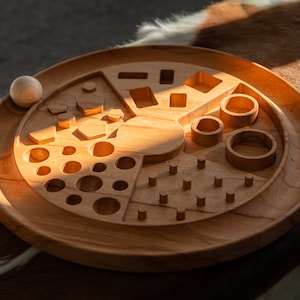 Activity board for cats made of wood, game board, intelligence game, food toy bear board image 5