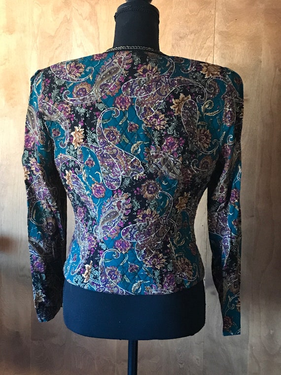 Ladies John Roberts Quilted Top Blouse Size 7/8 M… - image 3