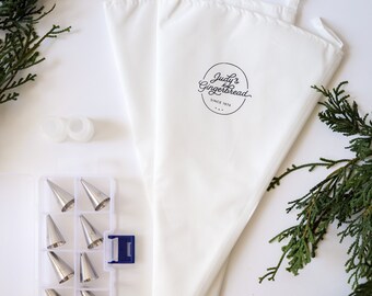 Icing Bags and Tips Set