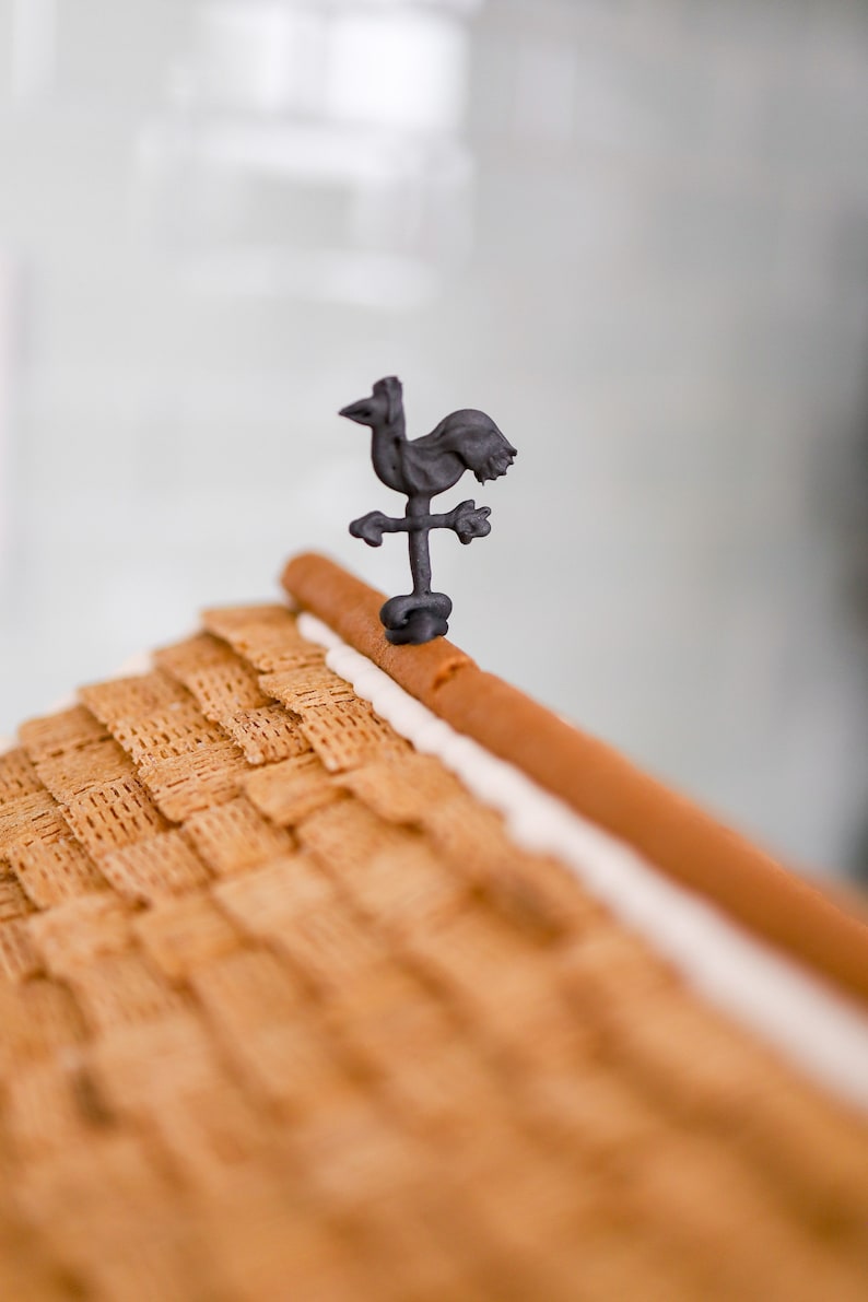 Barn [gingerbread Template] With Horses - Etsy