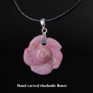 Pink flower stone necklace, rhodonite flower pendant, hand-carved flower necklace, rhodonite necklace silver, rose stone handmade pendant