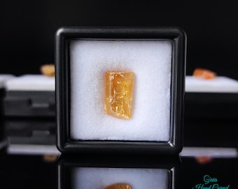 Rough imperial topaz, raw golden topaz crystal, natural Brazilian imperial topaz, November birthstone, loose orange topaz gems to collect