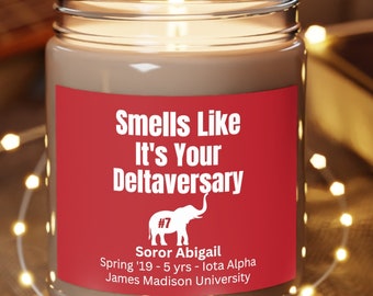 Personalized DST Deltaversary Gift Scented Candles, 9oz, Smells Like It&#39;s Your Deltaversary, Gift for a Soror, Delta Candle