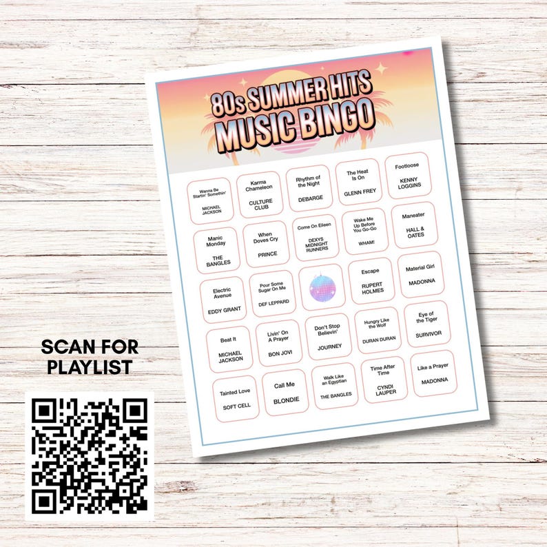 Puede incluir: Una colorida hoja de juego de bingo musical de los &eacute;xitos del verano de los 80 con t&iacute;tulos de canciones y nombres de artistas. La hoja presenta un gr&aacute;fico de puesta de sol y el texto "80s Summer Hits Music Bingo". Un c&oacute;digo QR y las palabras "Scan for Playlist" est&aacute;n en la esquina inferior izquierda.
