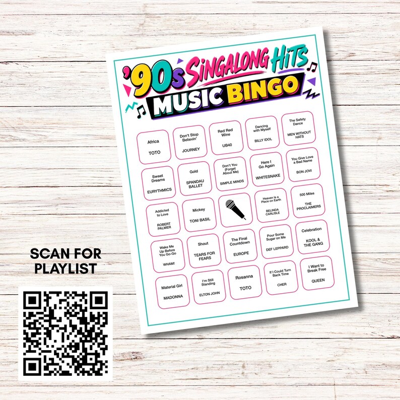 Może przedstawiać: Karta do gry 90s Singalong Hits Music Bingo z siatką tytuł&oacute;w piosenek i nazwiskami artyst&oacute;w oraz centralną ikoną mikrofonu. Nagł&oacute;wek jest kolorowy z turkusowymi, r&oacute;żowymi i ż&oacute;łtymi akcentami. Osobny kod QR jest oznaczony napisem Scan for Playlist.