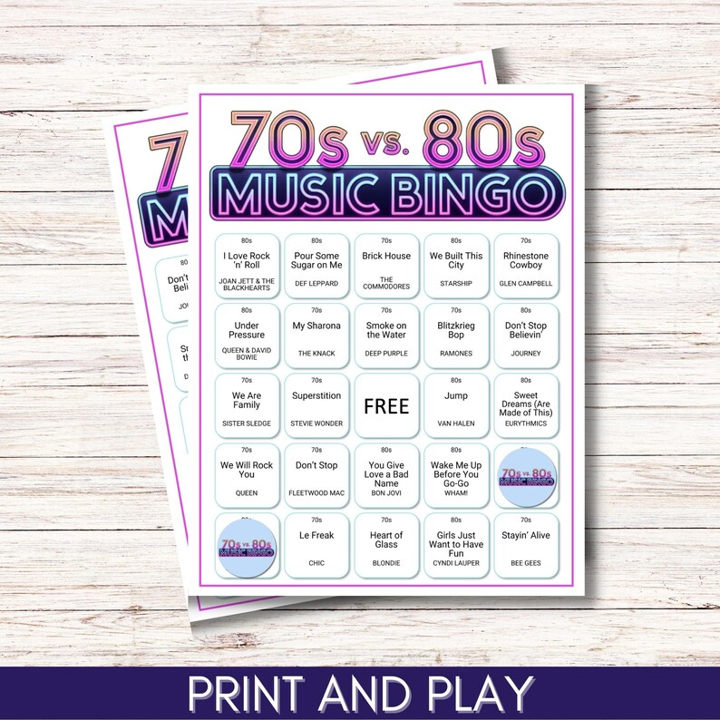 Pode incluir: Um cart&atilde;o de bingo musical imprim&iacute;vel dos anos 70 contra os anos 80 com um design de n&eacute;on rosa e roxo. O cart&atilde;o apresenta uma grade de 25 quadrados com t&iacute;tulos de m&uacute;sicas dos anos 70 e 80. Os quadrados s&atilde;o etiquetados com a d&eacute;cada da m&uacute;sica. O cart&atilde;o tamb&eacute;m inclui um espa&ccedil;o livre no centro.