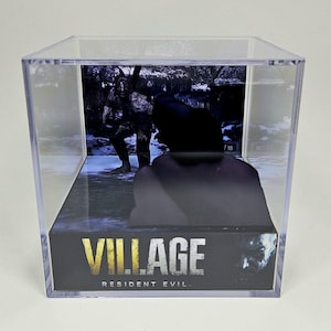 Resident Evil 8 Village - Diorama Cube with Sound and LED Light - Gamer gift for Resident Evil fans