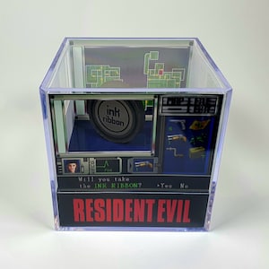 Resident Evil Jill Valentine Inventory Screen - Diorama Cube with Sound and LED Light - Gamer gift for Resident Evil fans