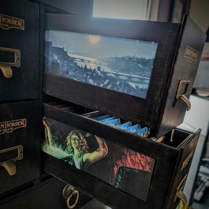Arkham Horror Kartenspiel - Kartenkatalog (Laserdateien)
