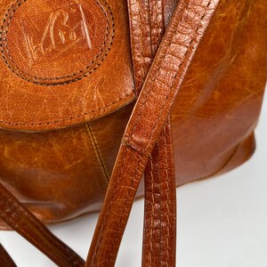 Vintage Brown Leather Handbag Cognac Leather Shoulder Bag Classic Leather Satchel 90s Vintage Leather Purse Everyday Bag image 4