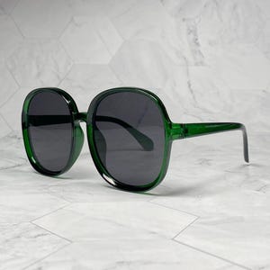 Round Oversized Sunglasses Women's 70s Black Lense Green Frame Retro Festival Hippie Large Bohemian Sunglass Birthday Mothers Chtistmas Gift