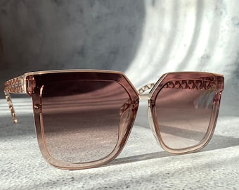 Oversized Square 70s Sunglasses: Brown Gradient Lens, Beige Frame
