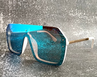 Oversized One Piece Aviators Blue Mirrored Lense White Gold Frame Aviator Sunglasses Cyberpunk Rave Festival Reflective Shades Birthday Gift