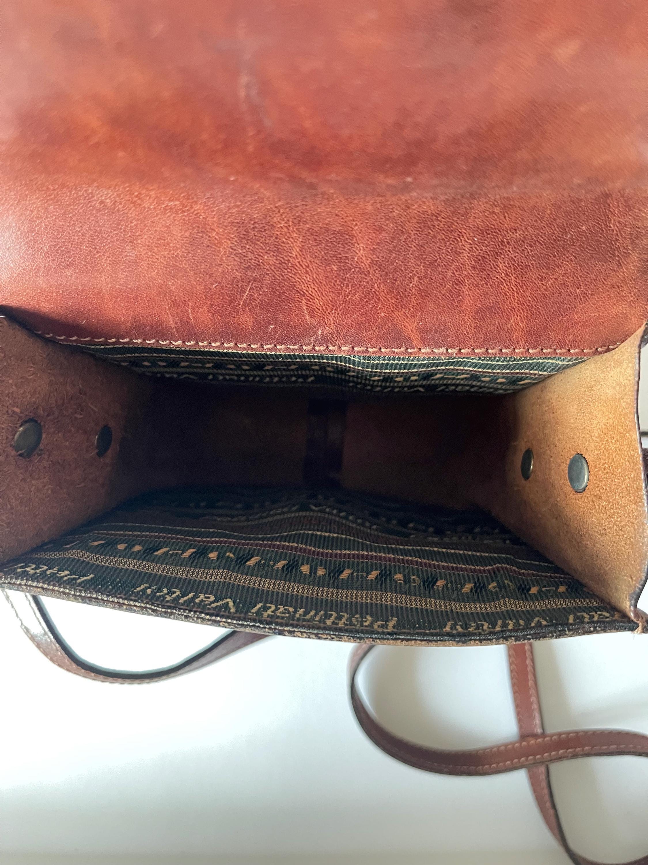 Vintage 80s Pettinati Valter Italian Leather Saddle Crossbody Bag