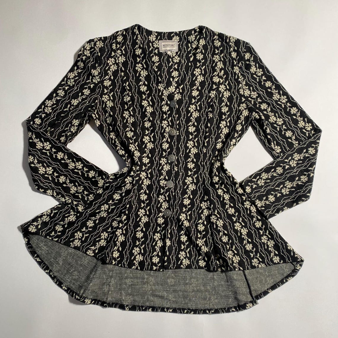 Vintage 90s Asymmetric Knit Cardigan Made in England Size M Long Back Sweater Minimalist Grunge Style Soft Knit Top, foto 1 di 4