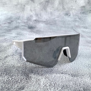 Oversized Aviators Silver Mirrored One Piece 80s White Plastic Frame Aviator Sunglasses Cyberpunk Rave Festival Glasses Father Day Gift