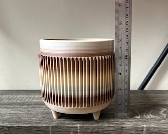 3D Printed Planter with Drainage Holes