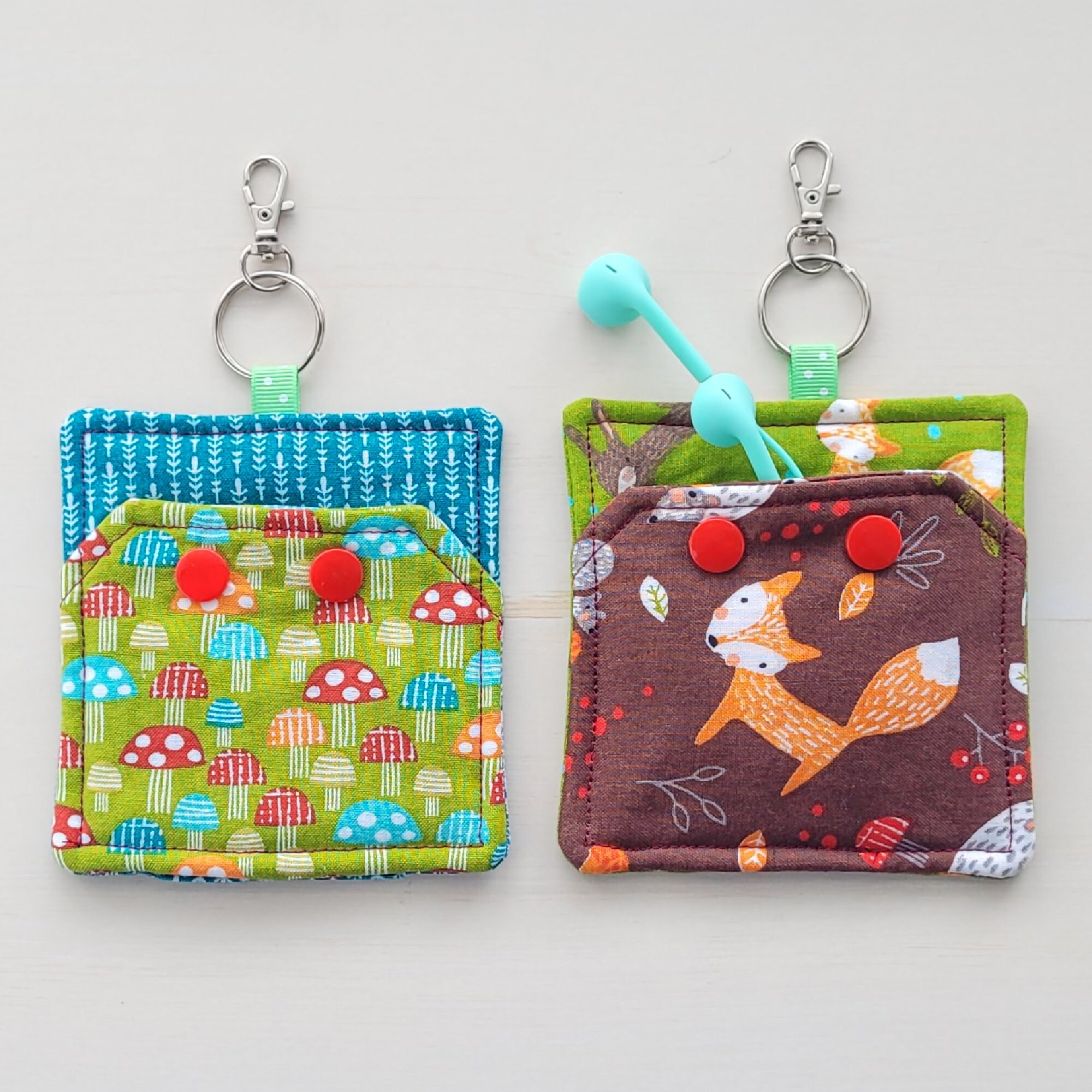 Earbud Pouch Keychain Printable Sewing Pattern and Tutorial PDF Download - Etsy earbud-pouch-keychain-printable-sewing-pattern-and-tutorial-pdf-download-etsy