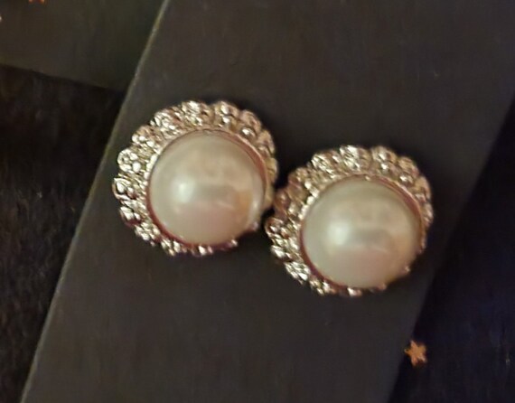 Vintage Earrings  Silver Hoops  Silver Button Ear… - image 6