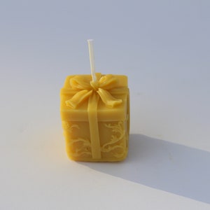 Present Candle
