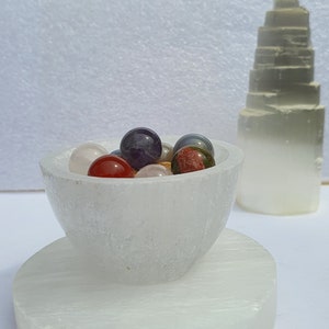 Round Selenite Bowl, Selenite Charging Bowl, Selenite Trinket Dish, ~2.33&quot;