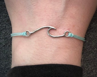 Ocean Wave Waxed Cord Bracelets, Metal Wave Charm, Beach, Minimalist, Friendship Bracelets, Dainty, Adjustable