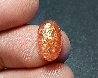 Confetti Sunstone Oval Cabochon: A One Quality Designed Cabochon.(9x13x4mm, 4.80cts) CNT924