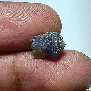 Raw Tanzanite Gemstone: Natural Royal Blue Crystal from Tanzania (8mm, 4.50ct Approx.)
