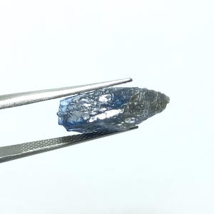 Raw Tanzanite Gemstone: Natural Royal Blue Crystal from Tanzania, 5 Carat