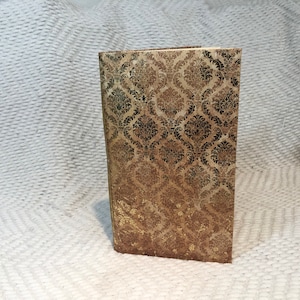 Grimm&#39;s Fairy Tales-Inspired Junk Journal with Curved Spine Cover (Fairy Tale Collection)