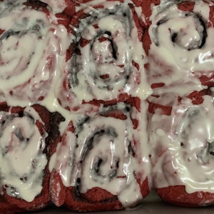 Red Velvet Cinnamon Rolls