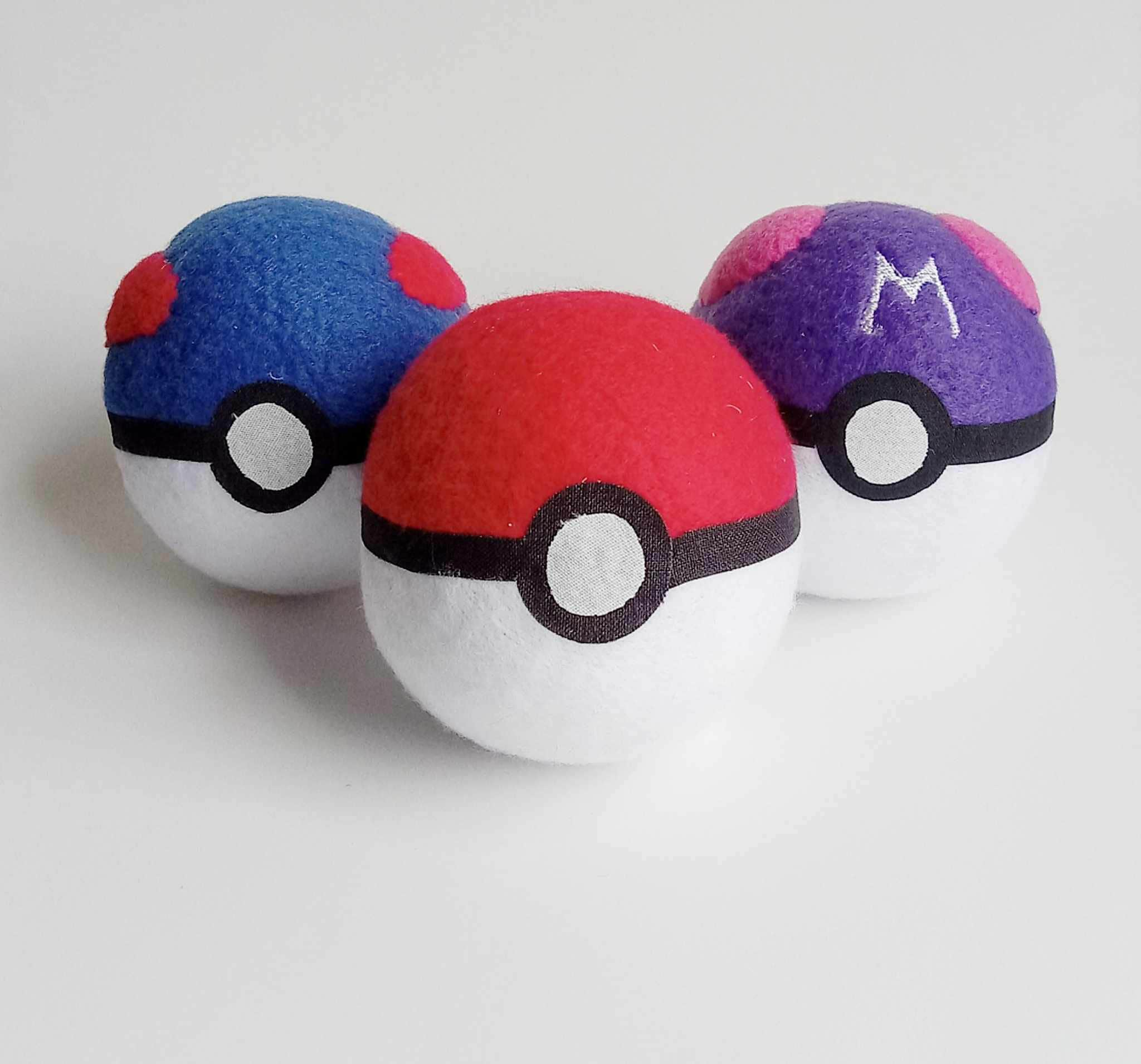 Pokemon Poke Ball 5-Inch Plush - Poke Ball