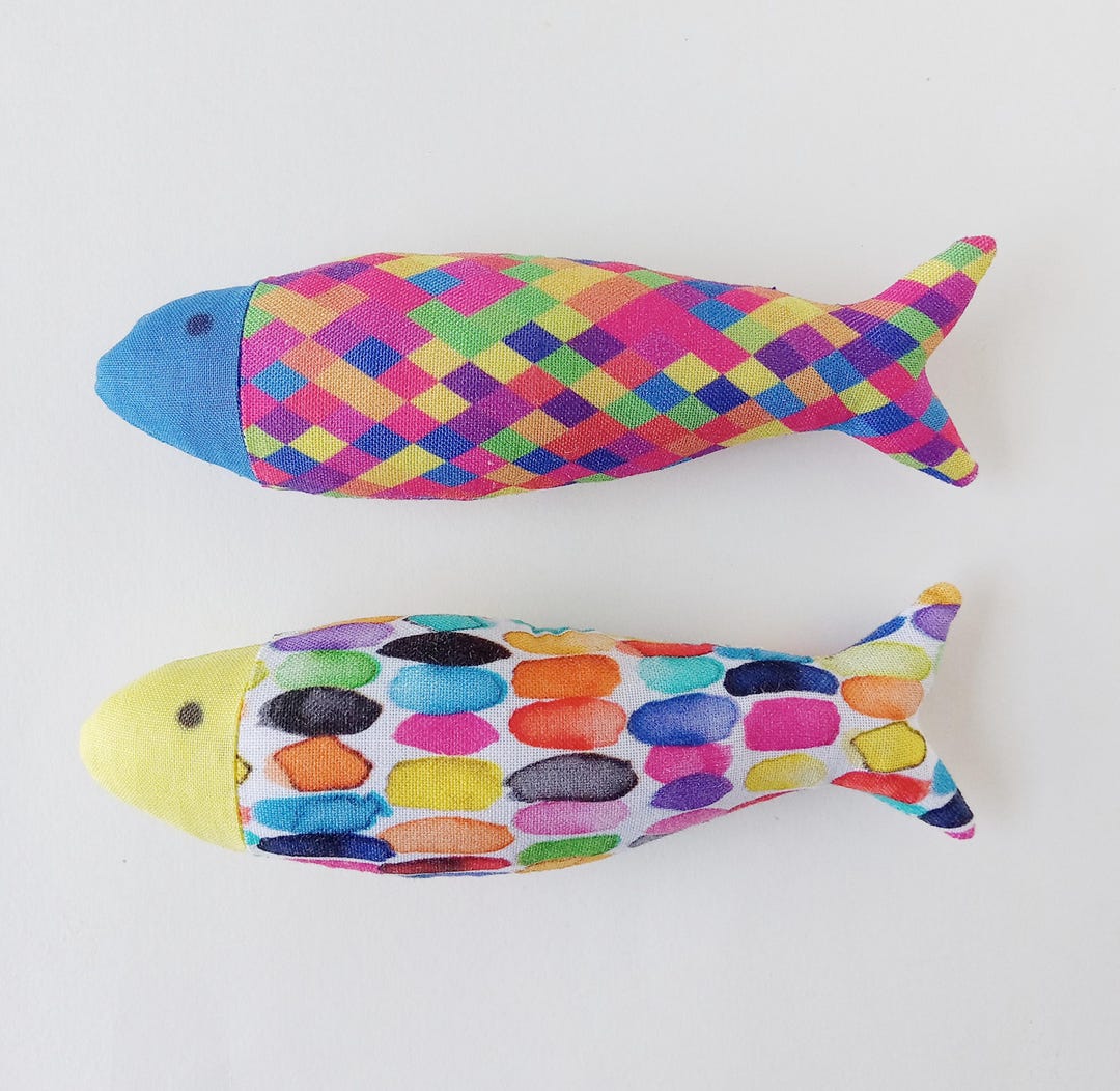 Cat Toy Kittie Fishies main image 0
