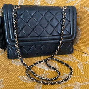 Chanel Vintage Midnight Blue Lambskin Pochette Chain Shoulder Bag