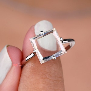 1.50 CT Portrait Cut Moissanite Ring White Gold Engagement Ring Promise Ring for Her Compass Set Flat Moissanite Ring Anniversary Ring Gifts