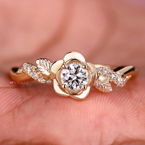 Floral Nature Inspired Engagement Ring, Round Cut Lab Grown Diamond, Side Leaf Design, Vintage Wedding Ring, Gift Ring for Friend, Sister