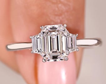 Dainty Lab Grown Diamond Engagement Ring, 1 CT Emerald Trilogy Diamond Ring, Side Trapezoid Step Cut, Three Stone Wedding Ring for Women