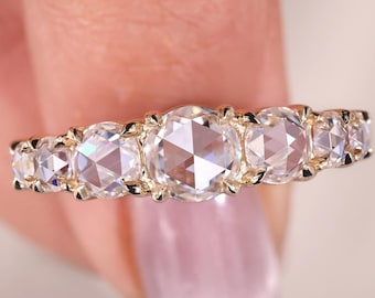 Round Rose Cut Diamond Band, Graduated Lab Grown Diamond Anniversary Band, Seven Stone Band, Unique Diamond Cut Wedding Band, Gifts